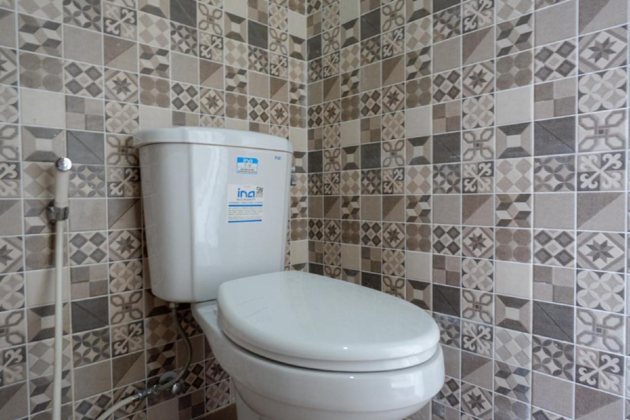 Reddoorz Hostel Near Kota Lama Semarang Kültér fotó